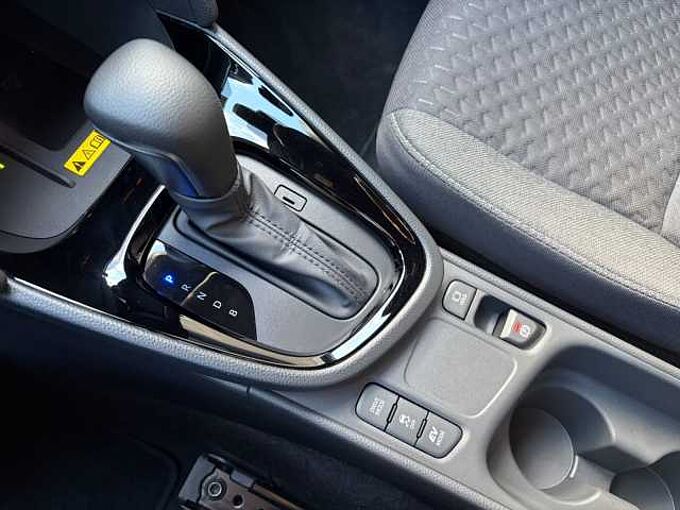 Toyota Yaris Cross ' Teamplayer ' 1.5 Hybrid - Navi, LED, SZ, LH, Alu