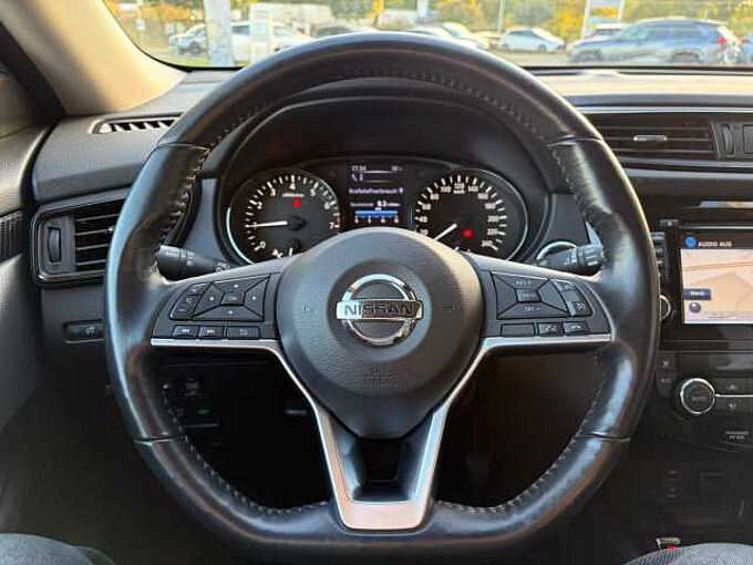Nissan X-Trail - wenig KM - Navi, SZ, LH, Alu, PDC, LED