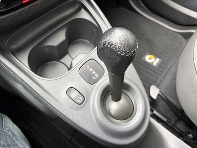 Smart ForTwo PERFECT - Pano., Navi, SHZ, Kam. ...