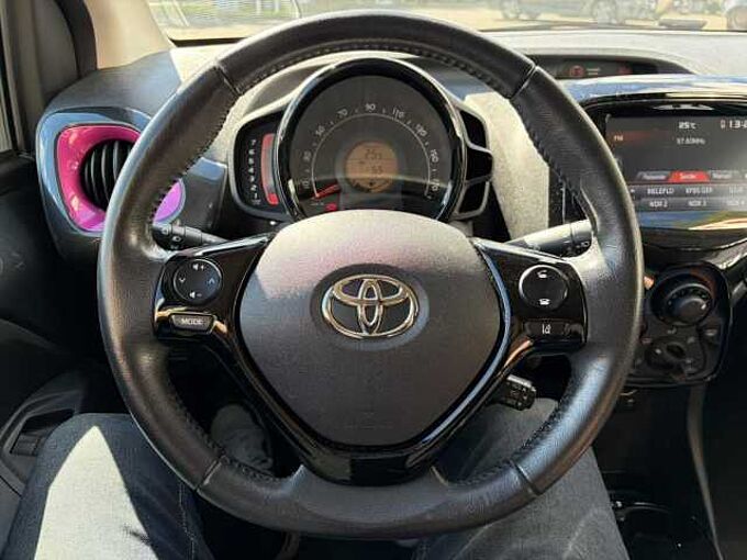 Toyota Aygo X Sky -  Navi, LED, Klima, SZ, Alu, CAM