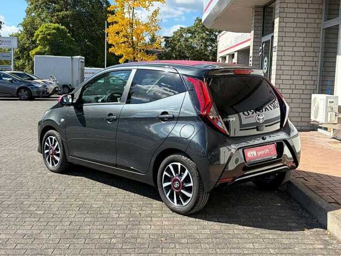 Toyota Aygo X Sky -  Navi, LED, Klima, SZ, Alu, CAM