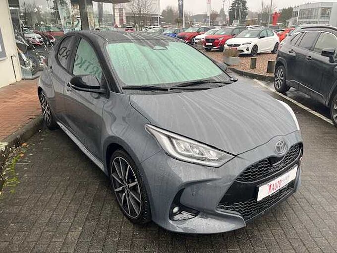 Toyota Yaris 1.5 Hybrid GR Sport - NAVI, LED, PDC, SZ ... -