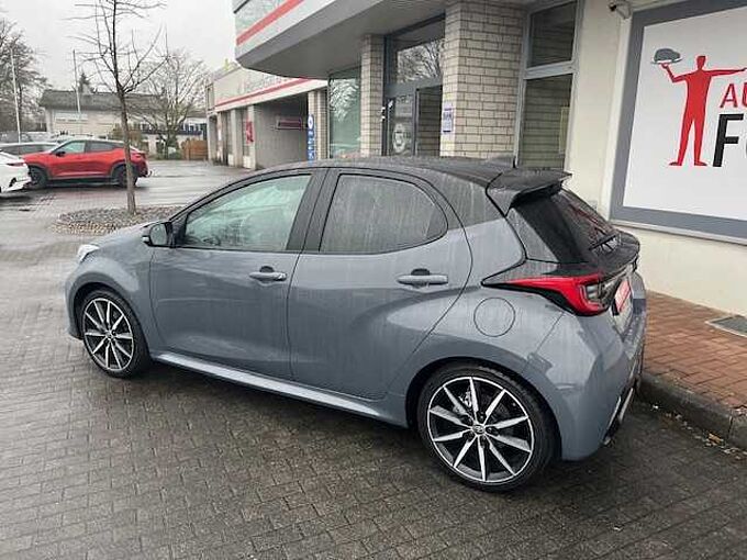 Toyota Yaris 1.5 Hybrid GR Sport - NAVI, LED, PDC, SZ ... -