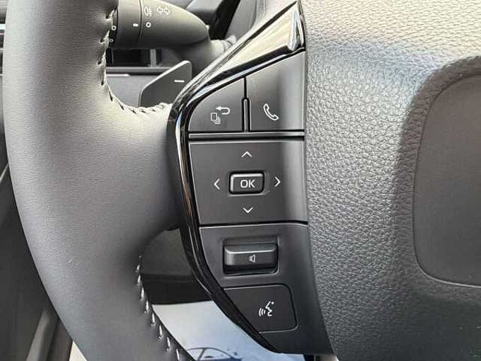 Toyota C-HR + Plus Lounge 4x4 - 77kwh - JBL, Pano. , 360&deg; Kam. , .. .