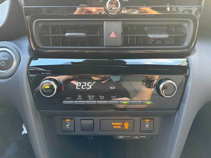 Toyota Yaris Cross ' Teamplayer ' 1.5 Hybrid - Navi, LED, SZ, LH, Alu