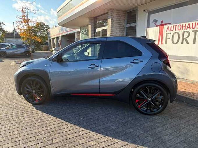 Toyota Aygo X Undercover - AHK., JBL, LED, Navi, SZ, PDC, Alu