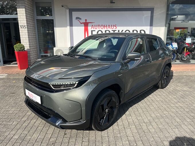Toyota Urban Cruiser - Elektro - Active (Teamplayer) - 61 KW/h - ohne Pr&auml;mie