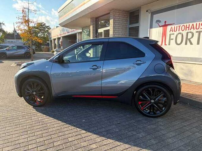 Toyota Aygo X Undercover - JBL, LED, Navi, SZ, PDC, Alu