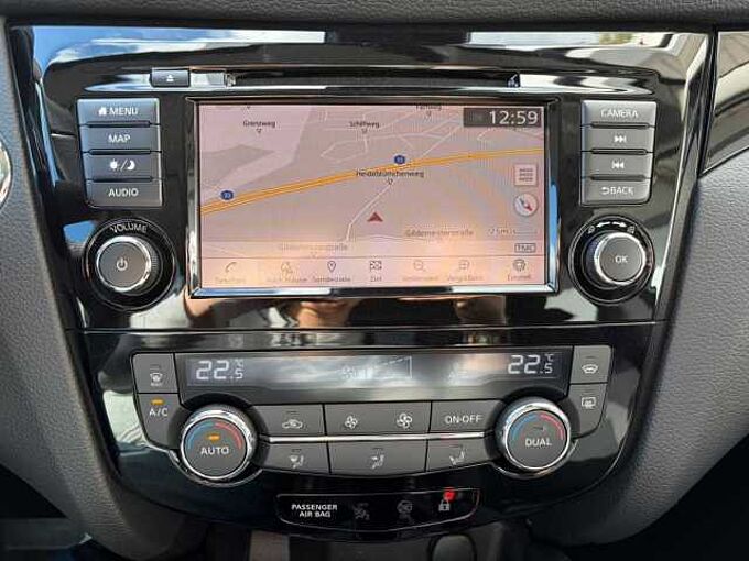 Nissan Qashqai 1.3 DIG-T DCT N-CONNECTA - 360 &deg;, Navi, PDC