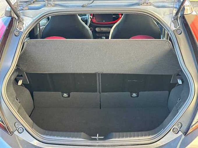 Toyota Aygo X Undercover - AHK., JBL, LED, Navi, SZ, PDC, Alu