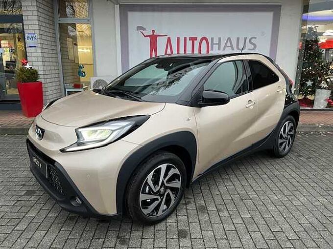 Toyota Aygo X Team Deutschland - Automatik - Navi, LED