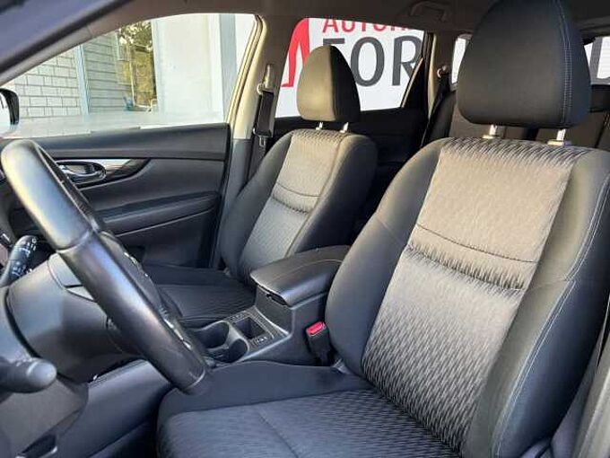 Nissan X-Trail - wenig KM - Navi, SZ, LH, Alu, PDC, LED