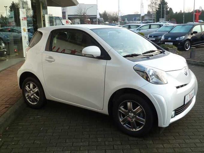 Toyota IQ+ '+', Navi, LED Tagf., Klimaaut., Alu, Keyless