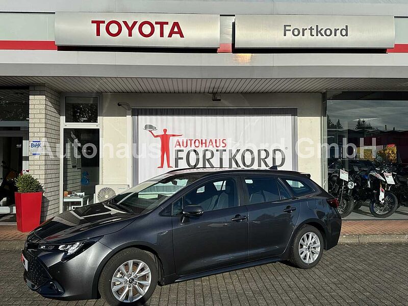 Toyota Corolla Touring Sports 1.8 Hybrid - LED, NAVI, SZ, KeyLess