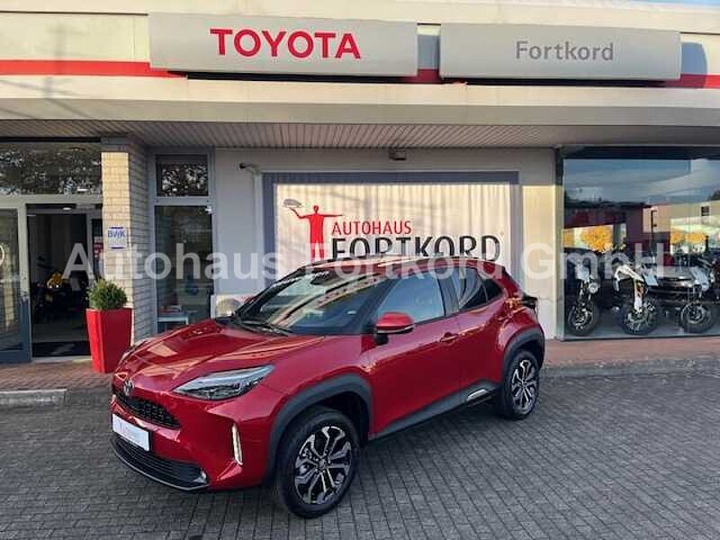 Toyota Yaris Cross Hybrid 1.5 VVT-i Style - LED, Navi, PDC, SZ, Alu