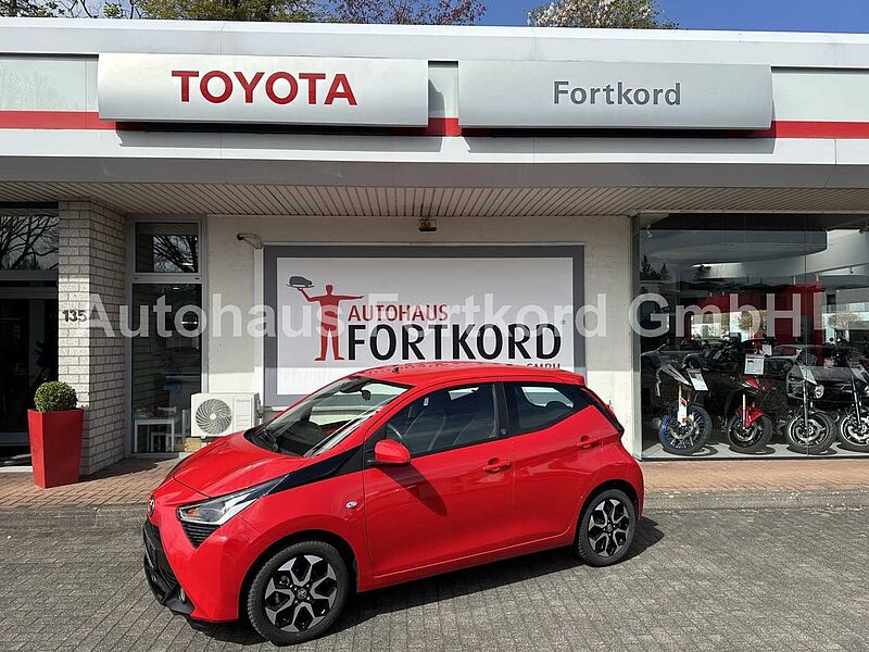 Toyota Aygo X - Team Deutschland - Automatik - Navi