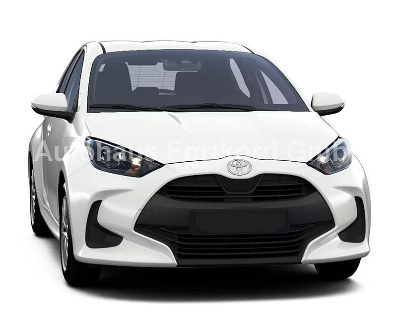 Toyota Yaris 1.5 Comfort - Navi, SHZ, LED, Kam. .. . sehr gepflegt !