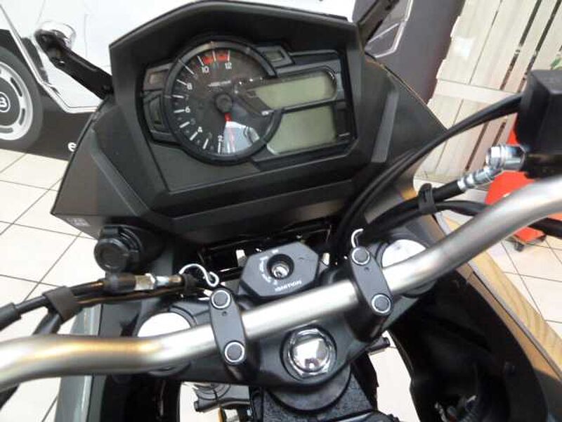 Suzuki DL 650XT -A2- Griffhzg. , Stuzbügel, Hauptständer. ..