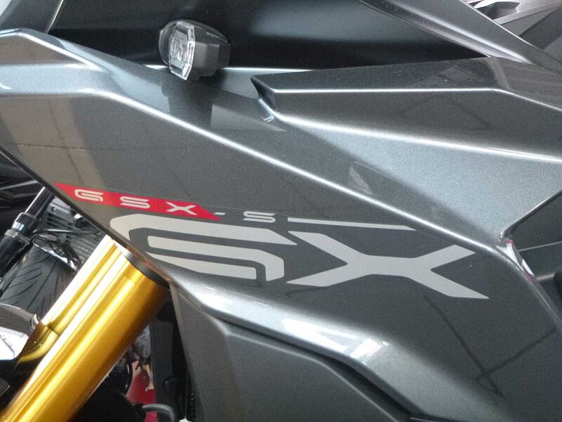 Suzuki GSX-S1000 GX -*Aktion FSN - MY25 - elektr. Fahrwerk - LED