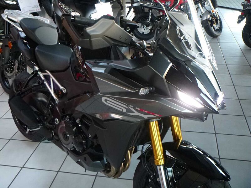 Suzuki GSX-S1000 GX -*Aktion FSN - MY25 - elektr. Fahrwerk - LED