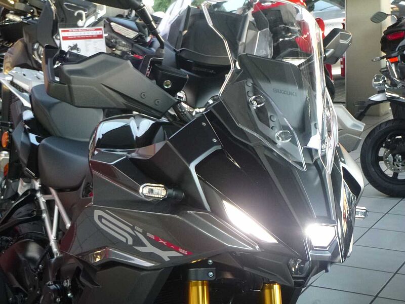 Suzuki GSX-S1000 GX -*Aktion FSN - MY25 - elektr. Fahrwerk - LED