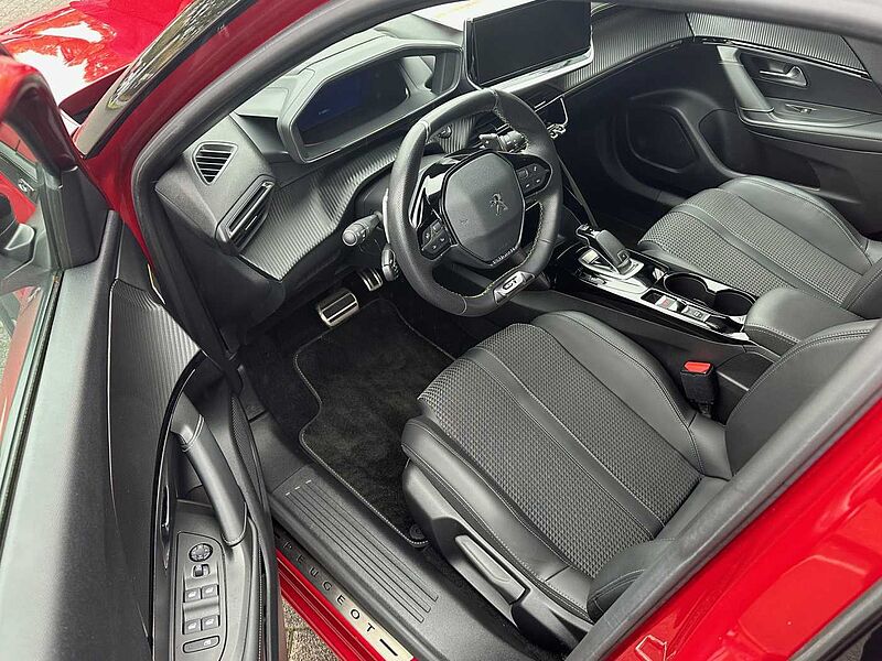 Peugeot 2008 1.2 PureTech GT - NAVI, LED, PDC, SH