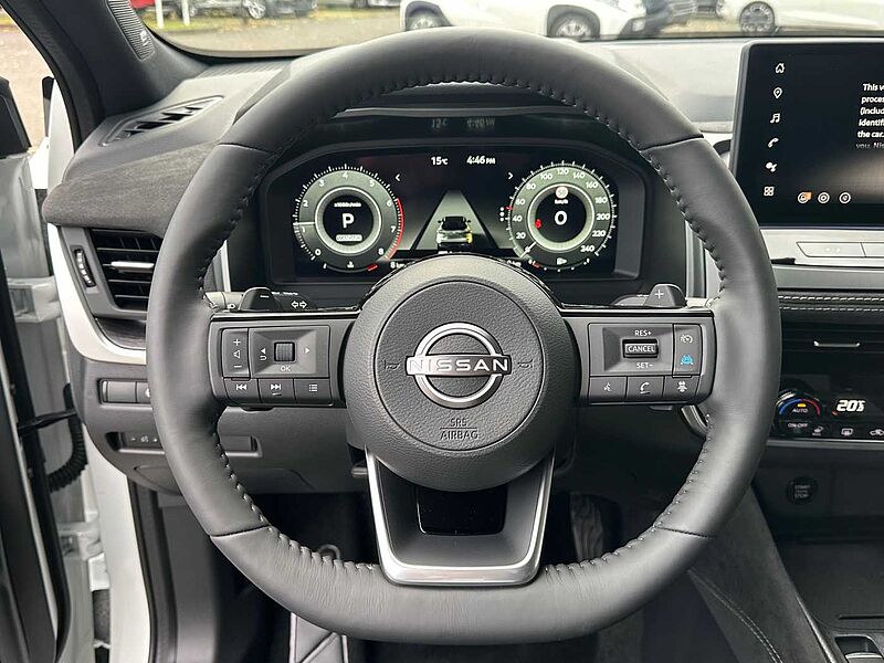 Nissan Qashqai 1.3 DIG-T MHEV Tekna+ XTronic - Pano, Bose, 20'