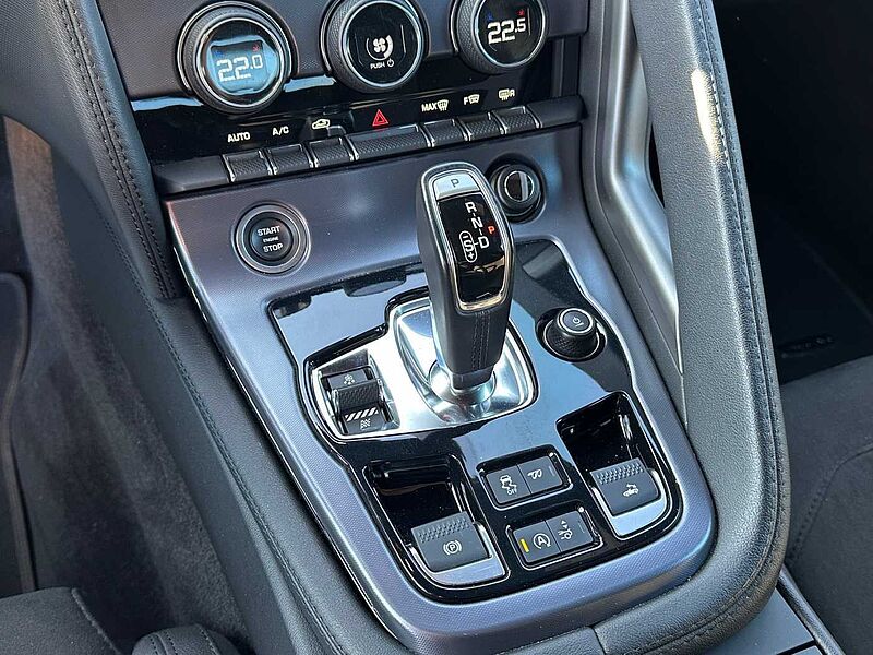Jaguar F-Type S - AWD Automatik - 19', Navi, PDC, Bi-Xenon