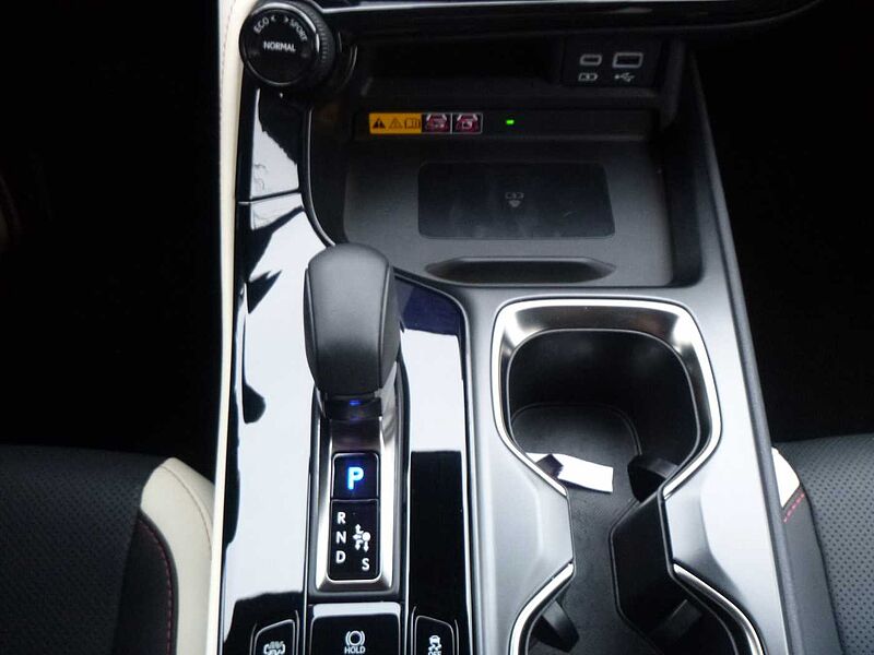 Lexus NX450h+ 4x4 Business - Navi, PDC, Leder, TW, SZ
