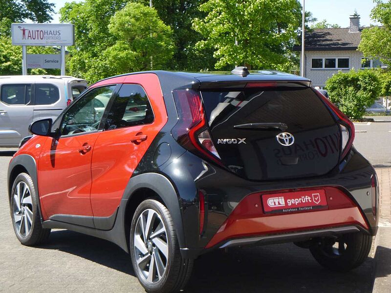 Toyota Aygo X Pulse Edition - LED, Navi, SZ, PDC, Alu 18'