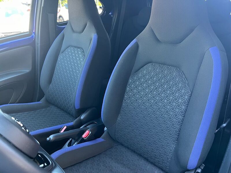 Toyota Aygo X Pulse Automatik - Navi, SZ, BT, Alu