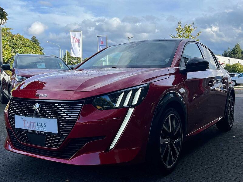 Peugeot 208 PureTech 1.2 GT Automatik - Navi, LED, PDC