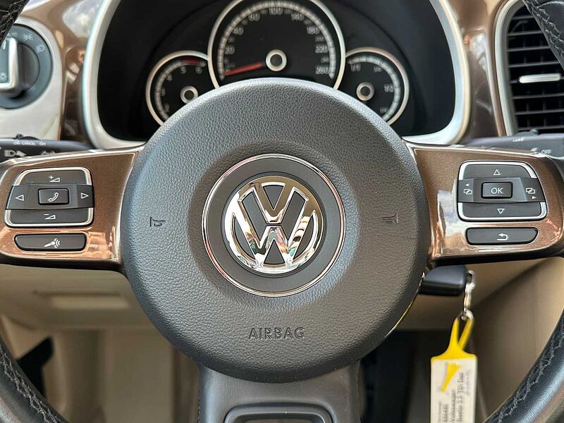 Volkswagen Beetle Diesel 2.0 TDI - Design - DSG, Navi, Xenon, SZ, PDC