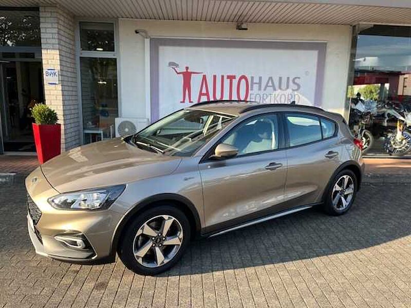 Ford Focus Active 1.0 EcoB. - 4türig,  ACTIVE - Navi, PDC, Alu, SZ