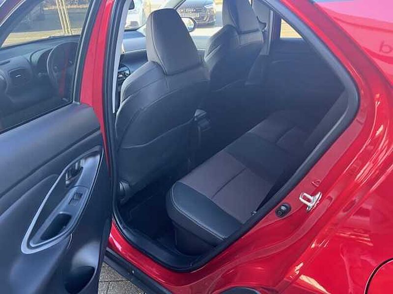 Toyota Yaris Cross Hybrid 1.5 VVT-i Style - LED, Navi, PDC, SZ, Alu