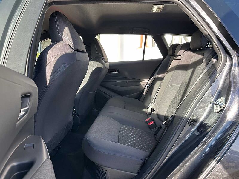 Toyota Corolla TS - 1.8 Hybrid - LED, NAVI, SZ, KeyLess