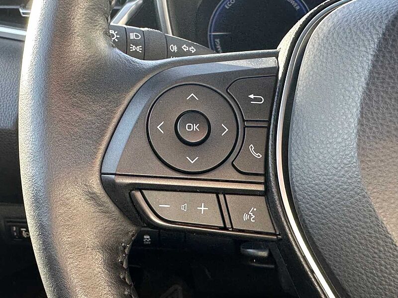 Toyota Corolla TS - 1.8 Hybrid - LED, NAVI, SZ, KeyLess