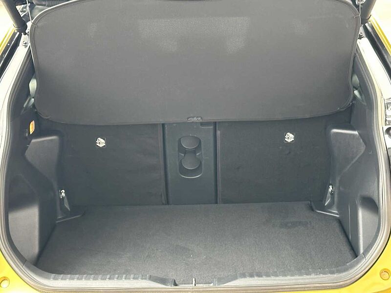 Toyota Yaris Cross 1.5 Hybrid Premiere Edition - AHK, 4x4, Leder, JBL, Navi, LED