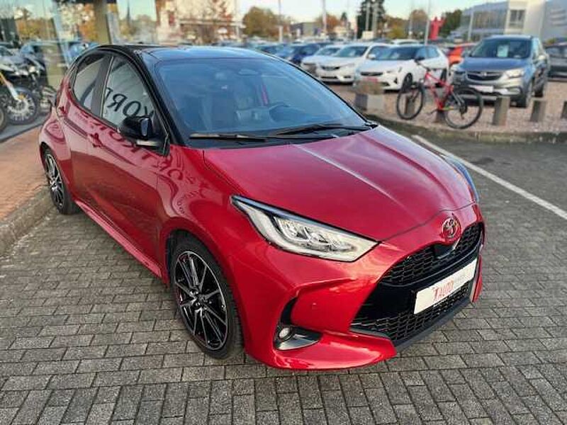 Toyota Yaris Hybrid 1.5 GR SPORT - Navi, JBL, HuD, PDC, SZ