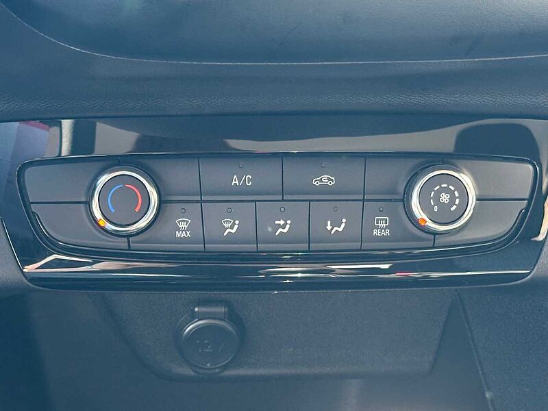 Opel Corsa 1.2 - BT, LED, SHZ, Klima .. . wenig KM