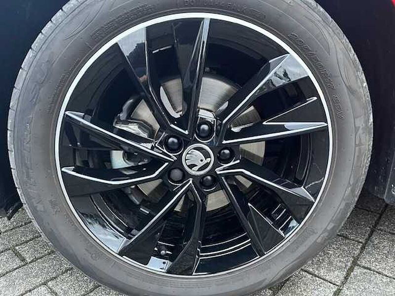 SKODA Scala 1.5 TSI DSG Monte Carlo - Navi, Pano, LED, SZ