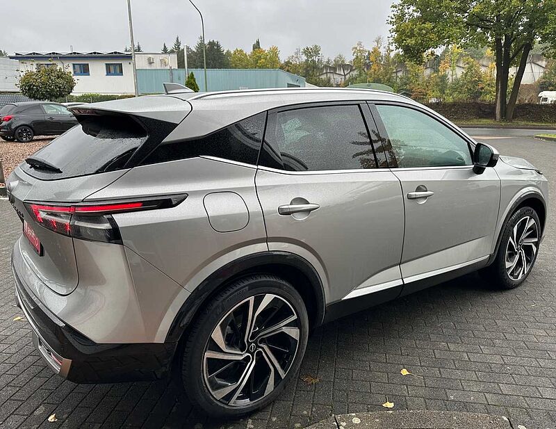 Nissan Qashqai 1.3 MHEV Xtronic Tekna + Pano, Bose, 20'