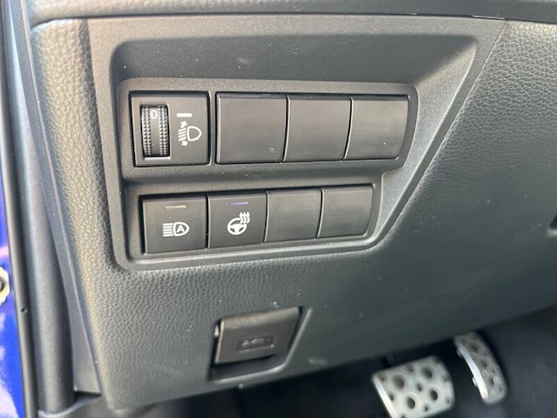 Toyota Yaris Hybrid 1.5 GR SPORT - LED, NAVI, PDC, SZ