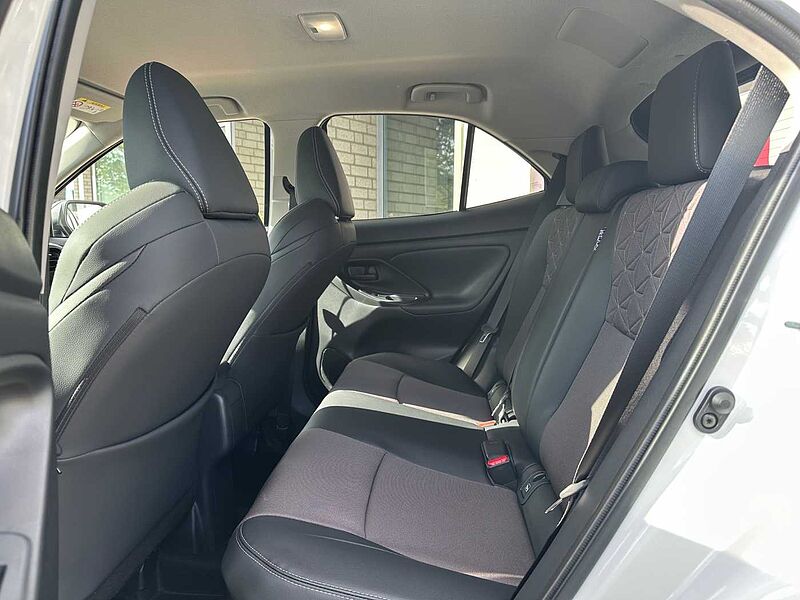 Toyota Yaris Cross 1.5 Hybrid Style Plus - JBL, NAVI, LED, PDC, SH