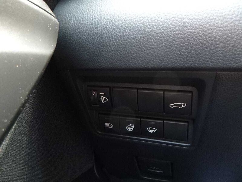 Toyota Yaris Cross 1.5 Hybrid Adventure - Navi, LED, SHZ, HUD