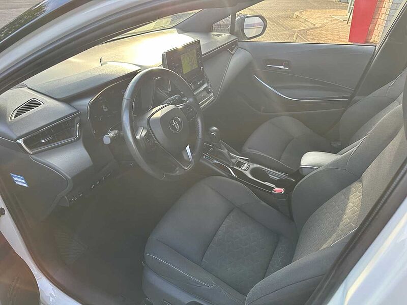 Toyota Corolla 2.0 Hybrid - Style - Navi, LED, HUD, PDC