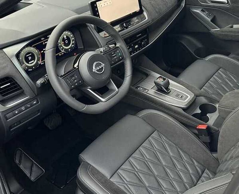 Nissan Qashqai 1.3 DIG-T MHEV Tekna Plus + XTronic - Facelift Pano, Bose, 20'