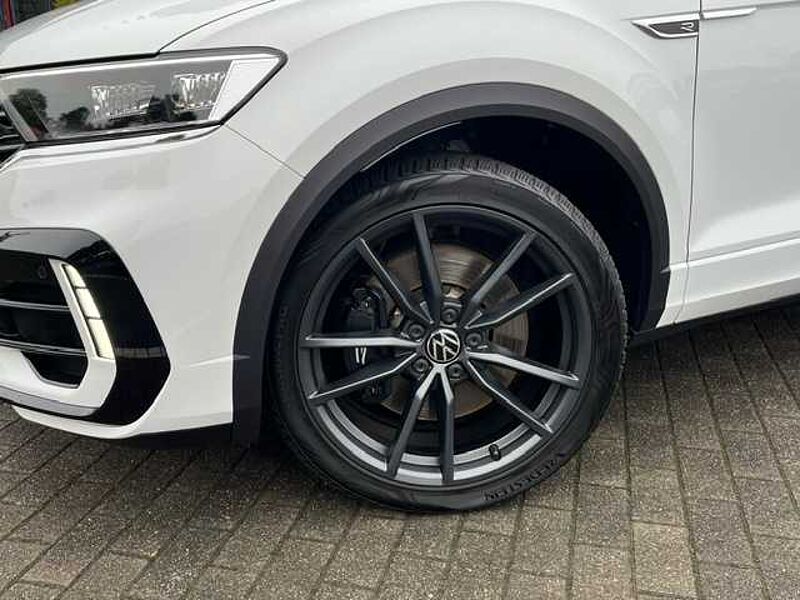 Volkswagen T-Roc 2.0 TSI 4MOTION DSG R Line - LED, TLeder