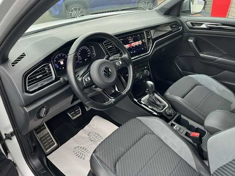 Volkswagen T-Roc 2.0 TSI 4MOTION DSG R Line - LED, TLeder