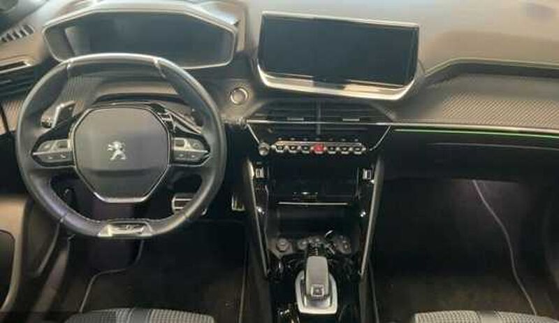 Peugeot 2008 PureTech 1.2 GT Automatik - Navi, LED, PDC, Kl, TL, BT